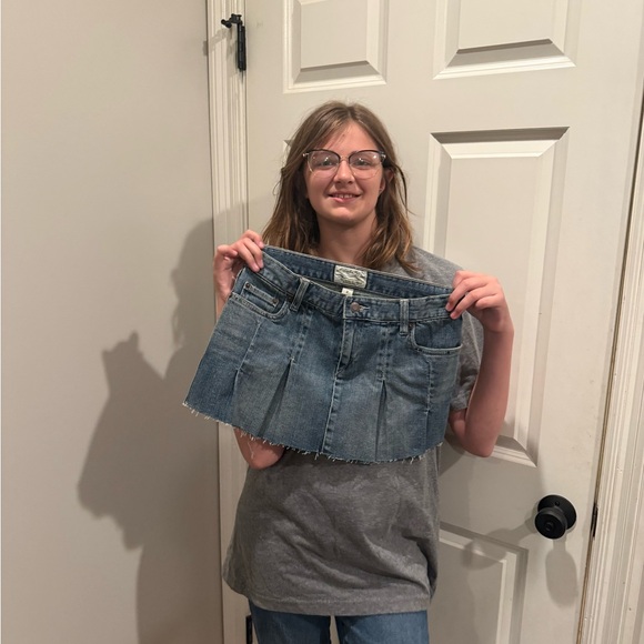 Vintage Abercrombie Fitch Mini Skirt Y2K Denim 90s Grunge Retro Womens 2 Cotton - Picture 1 of 4